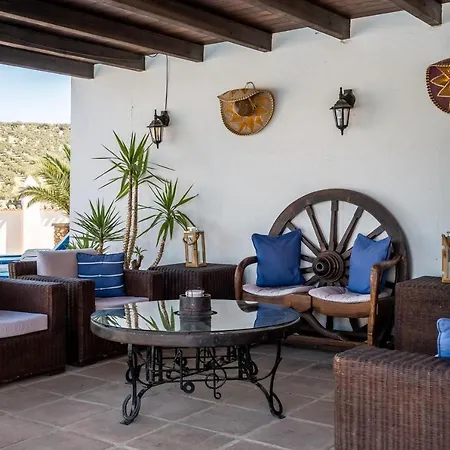 Villa Alter Real, Luxury Holiday Retreat