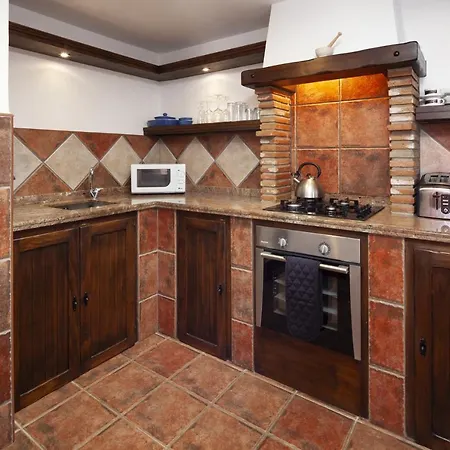 Villa Alter Real, Luxury Holiday Retreat