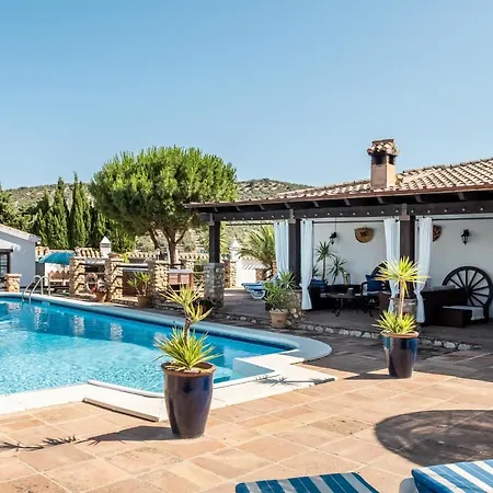 Alter Real, Luxury Holiday Retreat